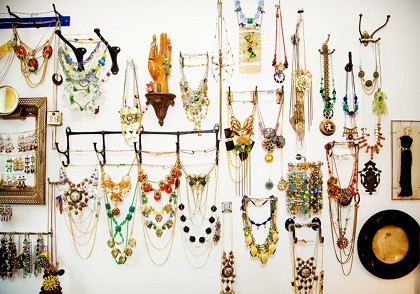 hang jewelry on hooks