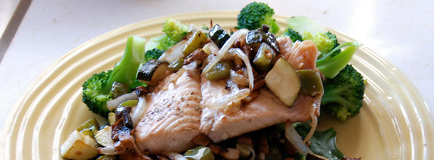 Fluffy Salmon Over Tons o’ Veggies – $2.60