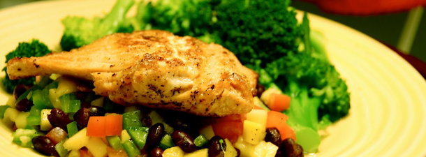 Sauteed Salmon over Black Bean/Mango/Pineapple "Slaw" & Steamed Broccoli – $2.80