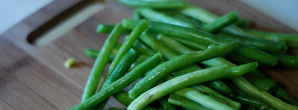 Sauteed Green Beans & Garlic – $.62